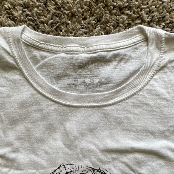 scribble face tee - Picture 4 of 5